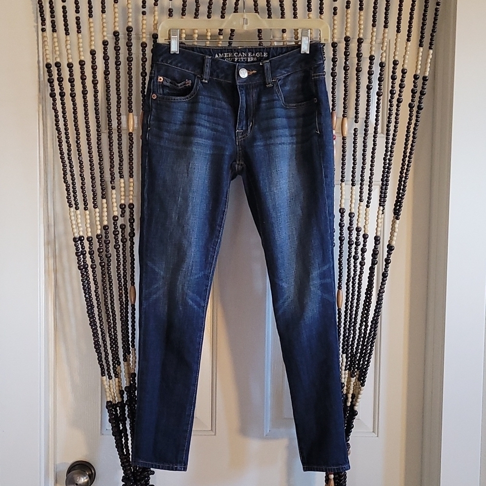 American Eagle "Boy Jean" - Picture 3 of 9